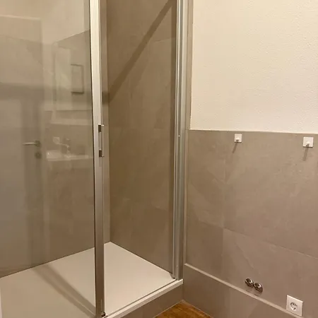 P6 Oberndorf Direkt An Der Piste Mit Blick Auf Den Wilden Kaiser Эббс