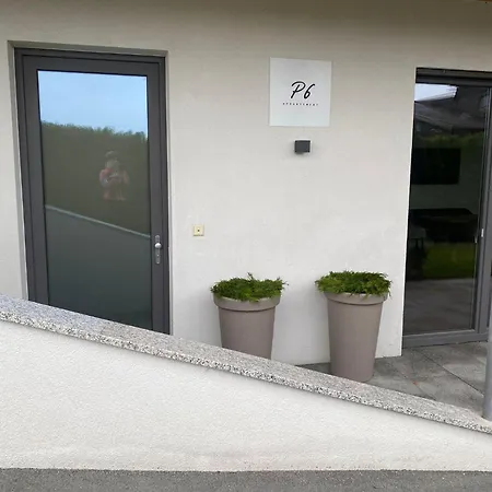P6 Oberndorf Apartment *