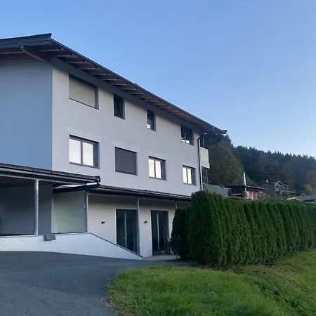 P6 Oberndorf Apartment *